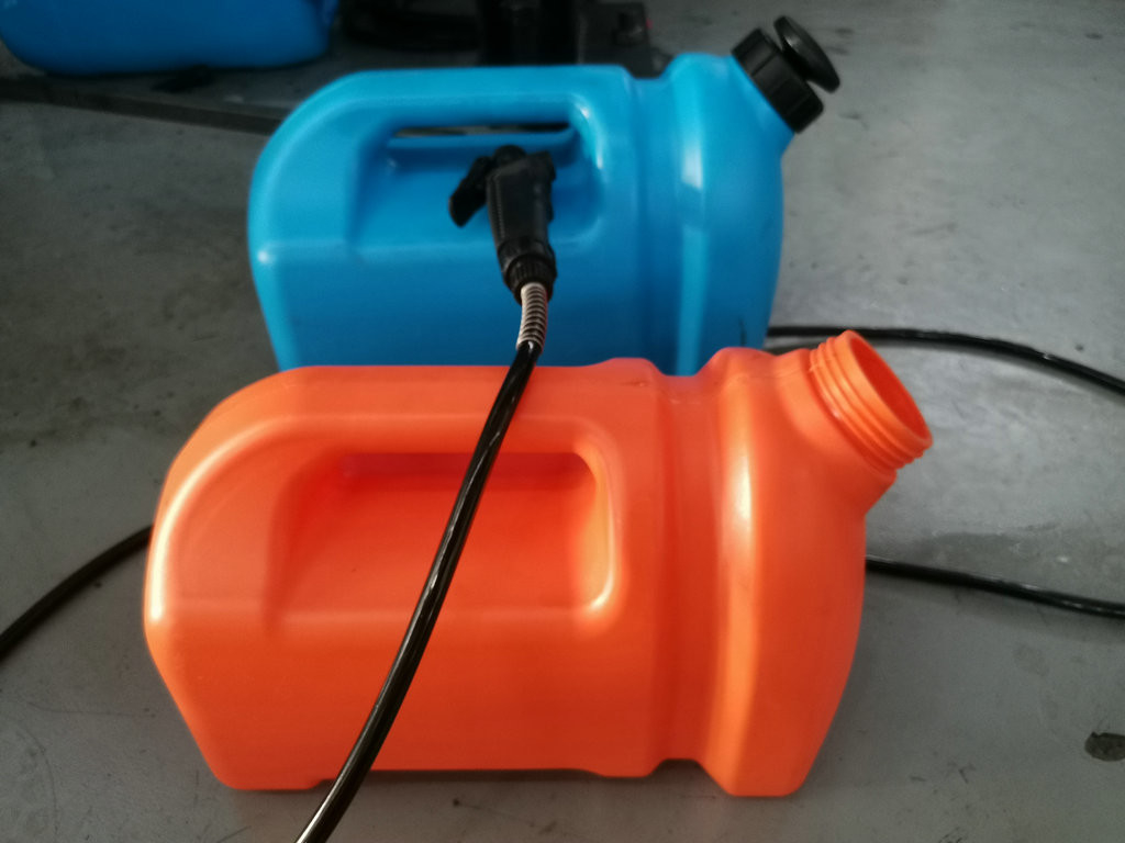 25L Plastic Drum Blow Molding Machine 20L Water Bottle Accumulator Type