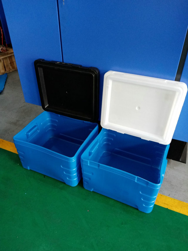 Extrusion Jerry Can Blow Molding Machine 40L Plastic Cooler Box Accumulator Type