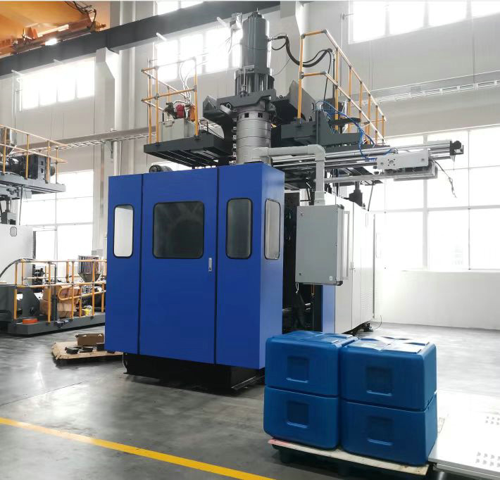 Traffic Barrier Extrusion Blow Molding Machine 380V For Open Top Drums